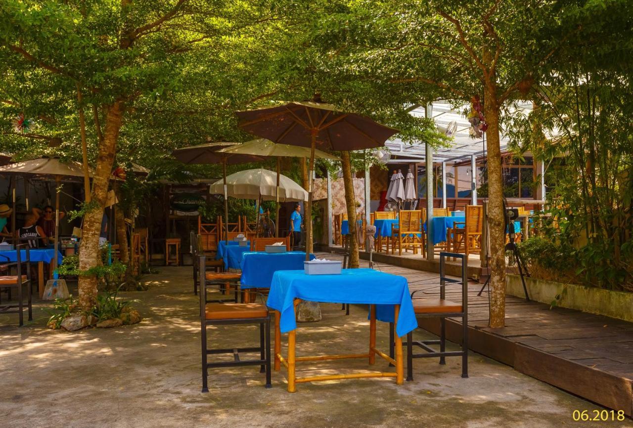 The Aristo Beach By Holy Cow, Studio, Mountain View Pantai Surin Luaran gambar